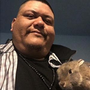 Meet your Posher, Ernesto